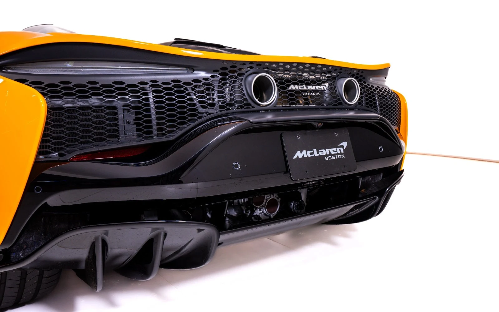 2027 McLaren Artura Spider, 15/25