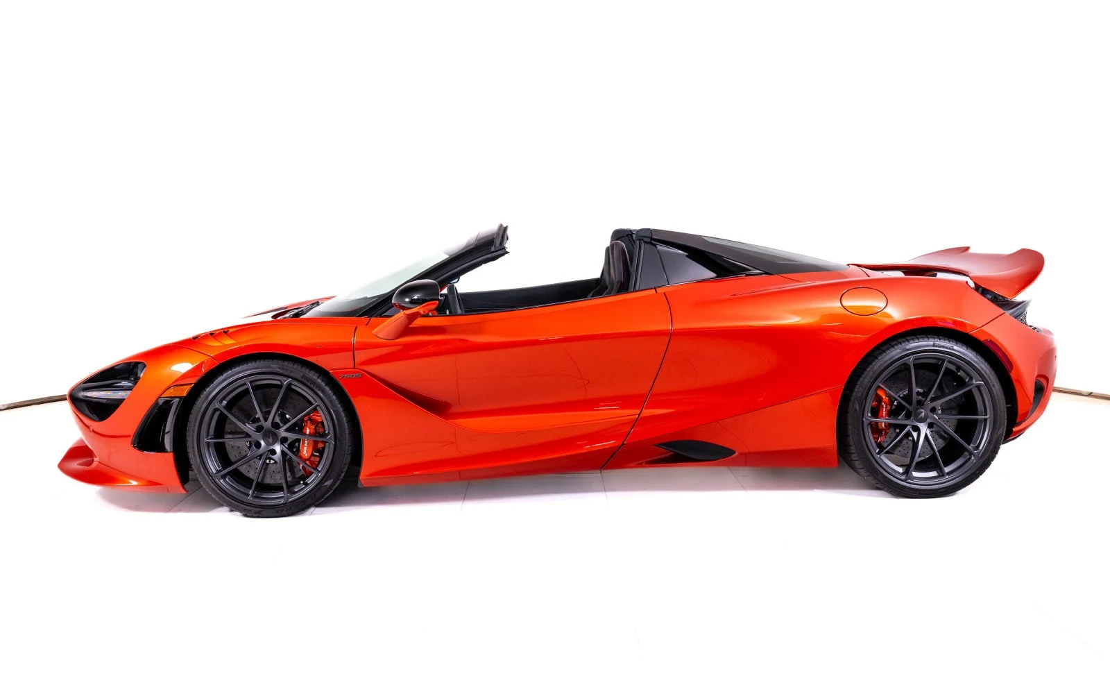 2027 McLaren 750S Spider Performance, 2/25