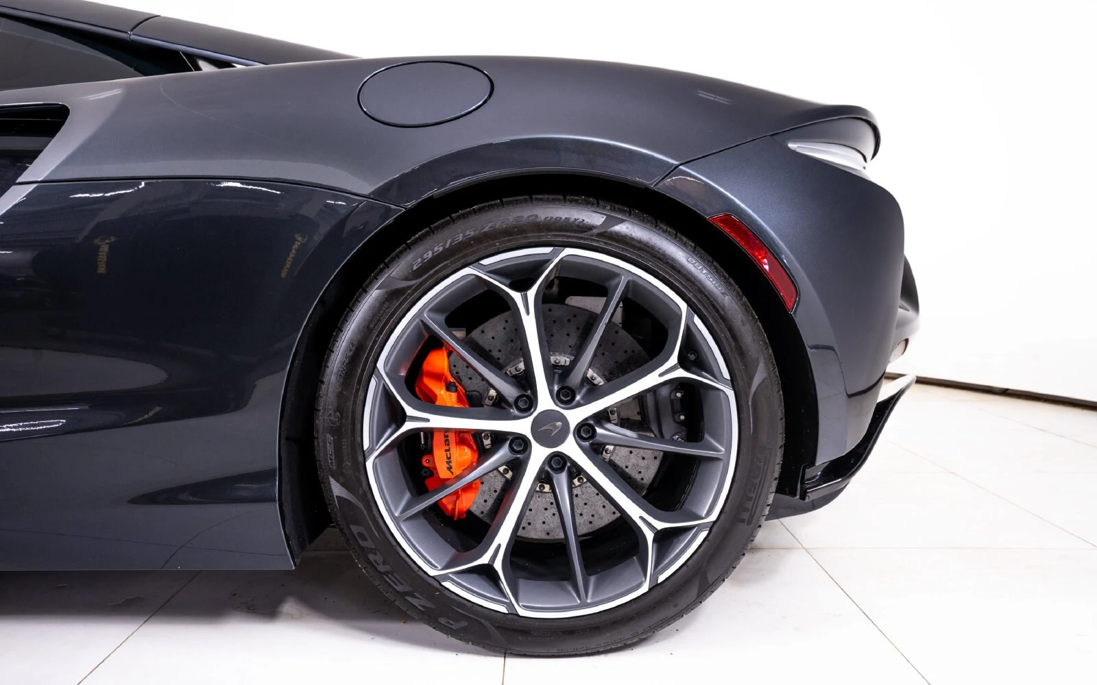 2025 McLaren Artura Performance, 15/24