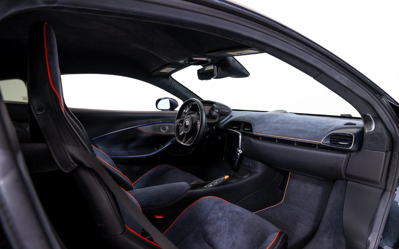 2025 McLaren Artura Performance, 22/24