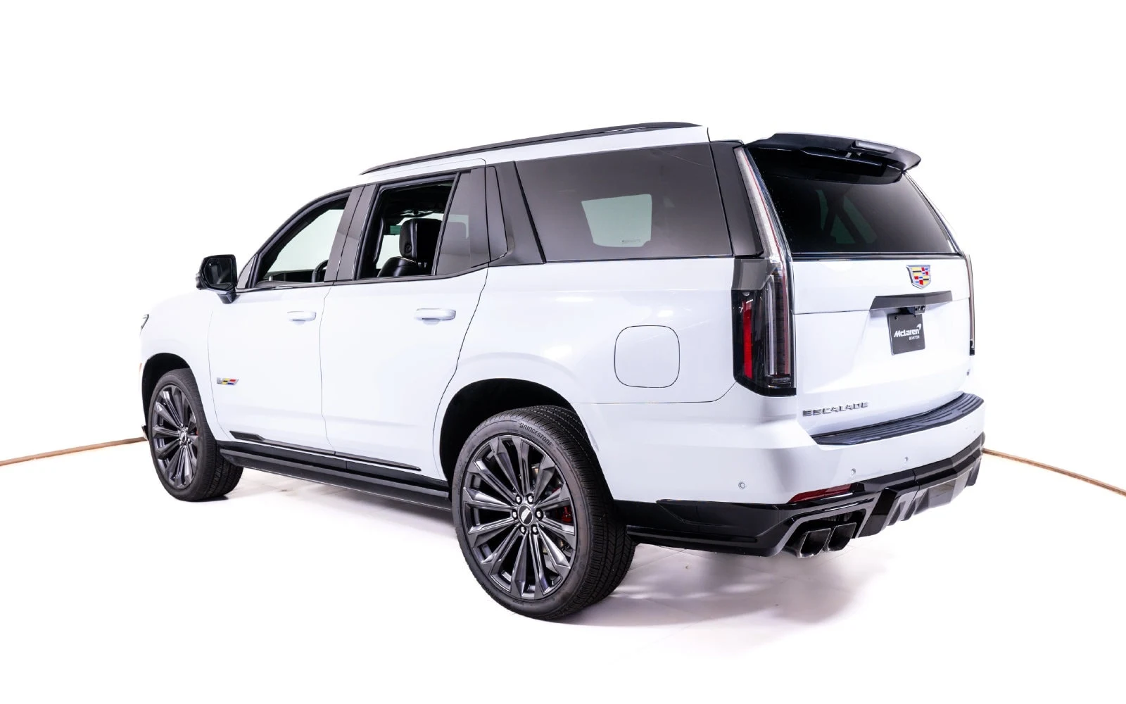 2026 Cadillac Escalade V-Series, 3/24