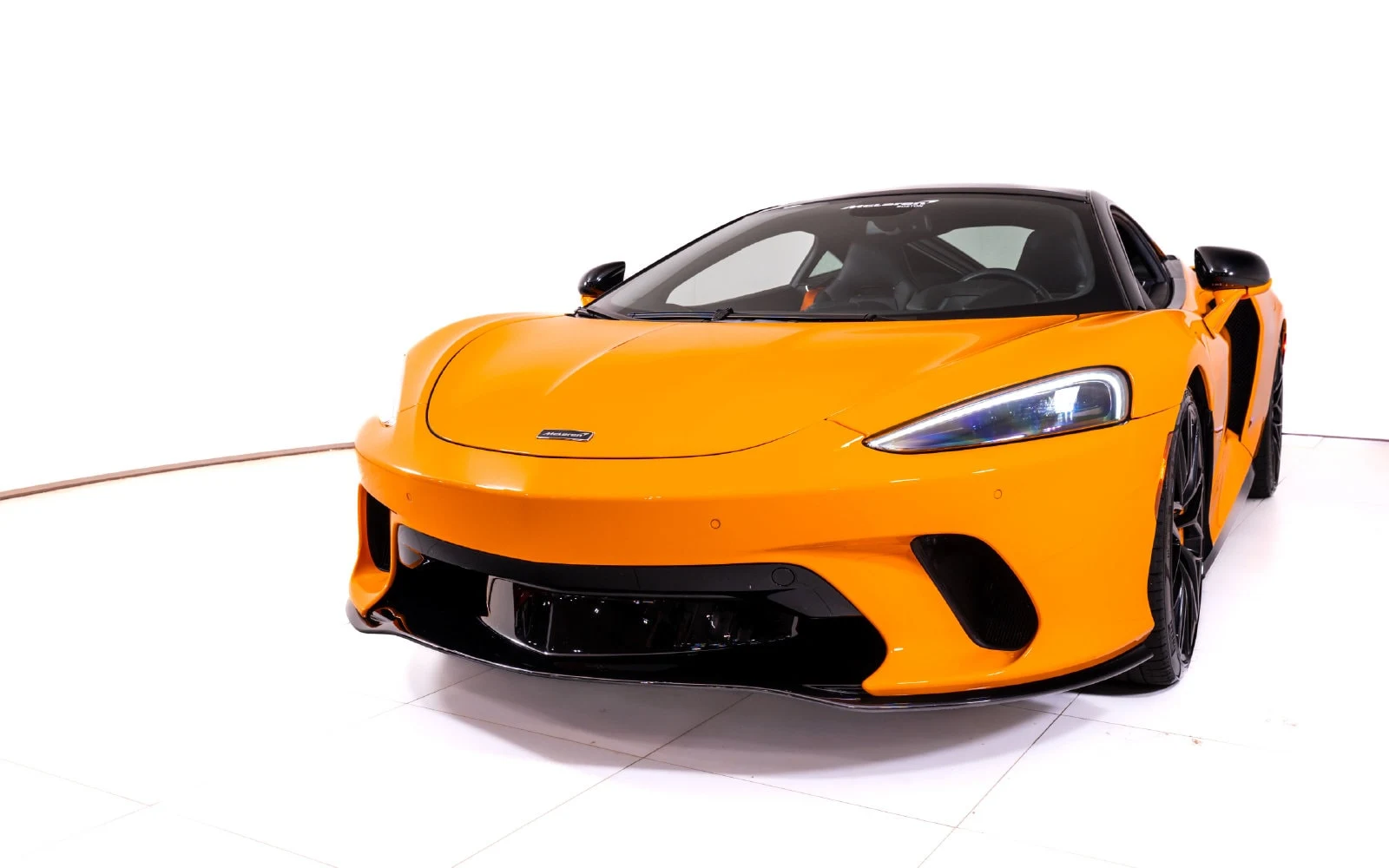2023 McLaren GT, 10/24