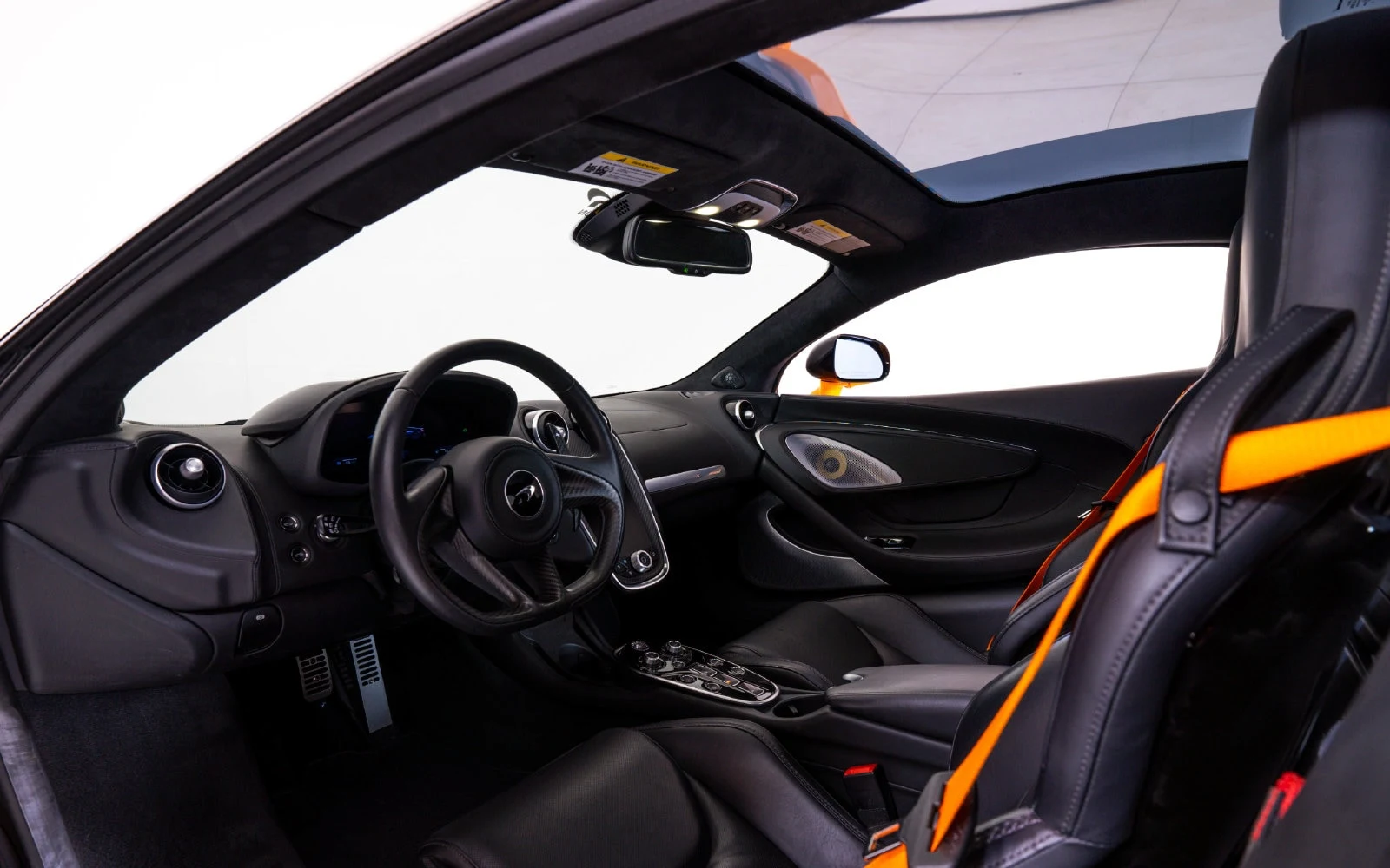 2023 McLaren GT, 18/24
