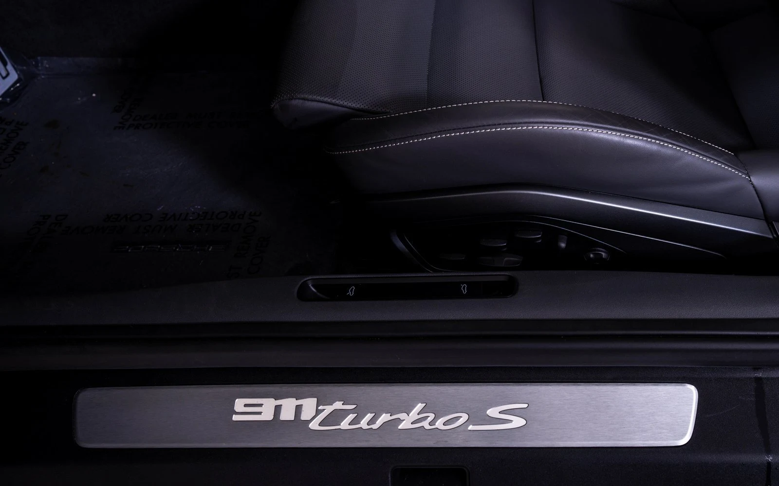 2024 Porsche 911 (992.1) Turbo S, 17/23
