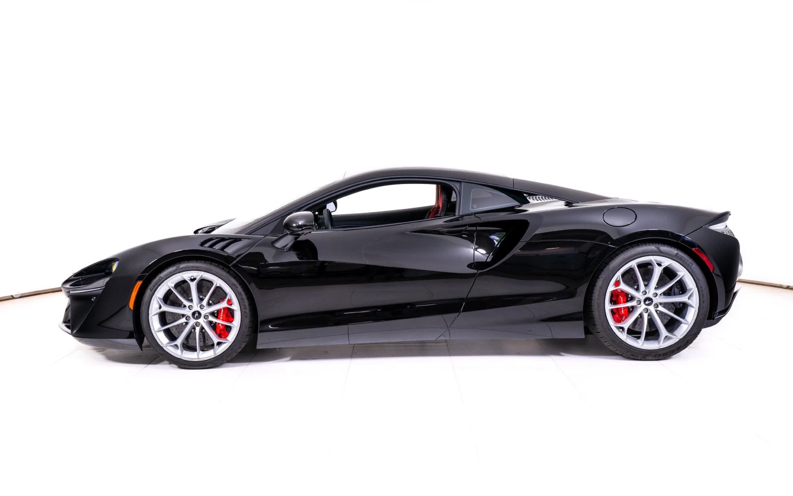 2024 McLaren Artura TechLux, 2/23