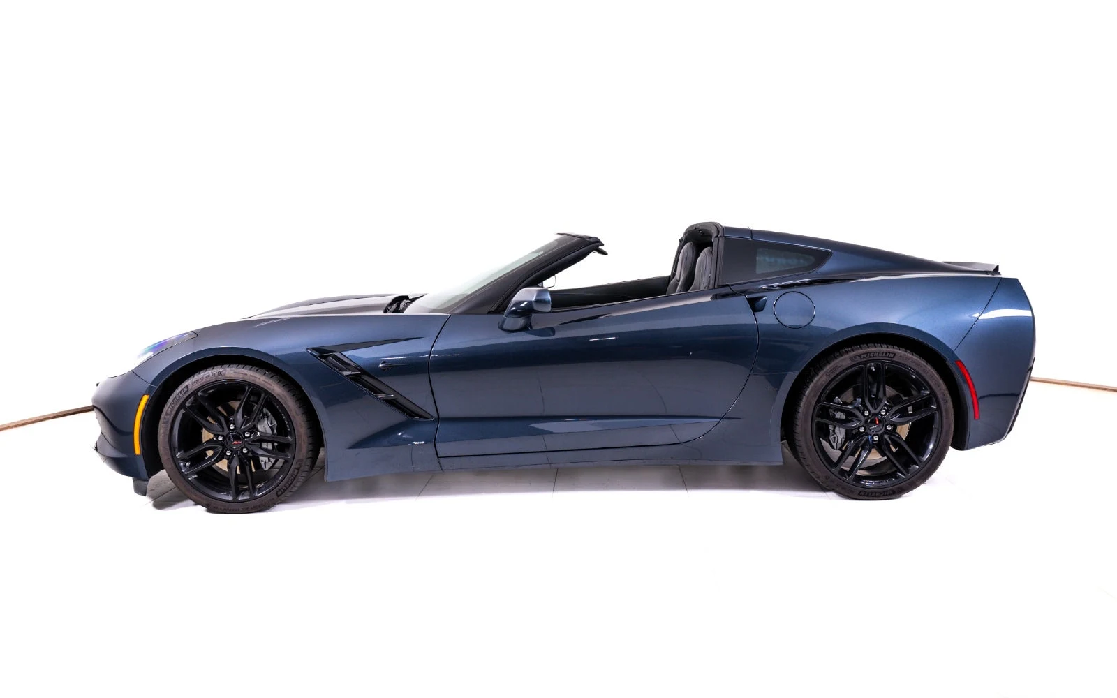 2019 Chevrolet Corvette Stingray C7, 3/23
