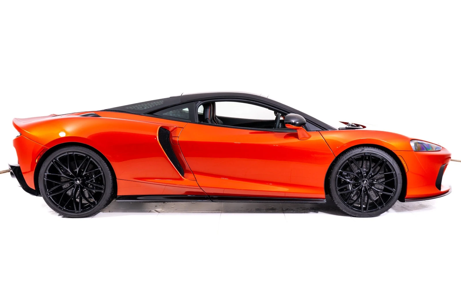2026 McLaren GTS, 5/23