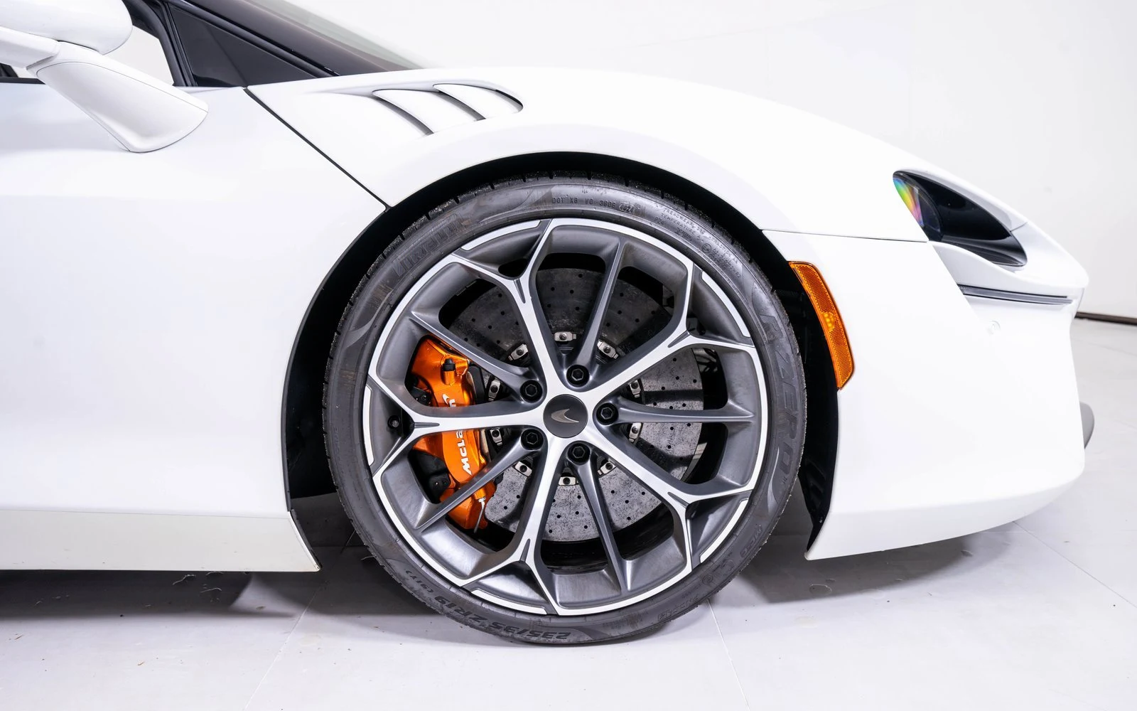 2025 McLaren Artura Spider Performance, 17/22