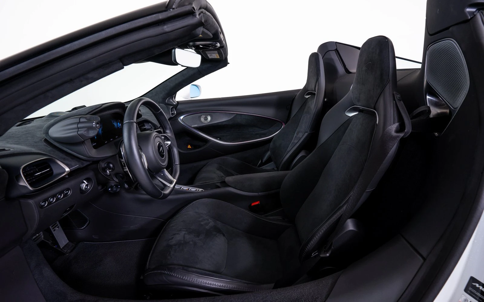 2025 McLaren Artura Spider Performance, 19/22