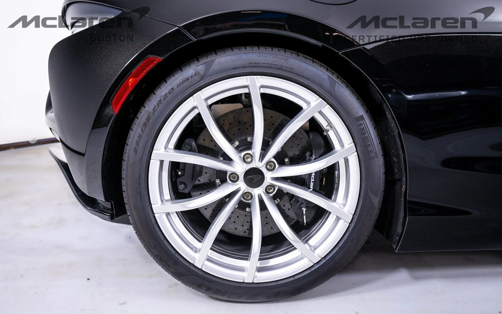 2025 McLaren Artura Spider TechLux, 16/21