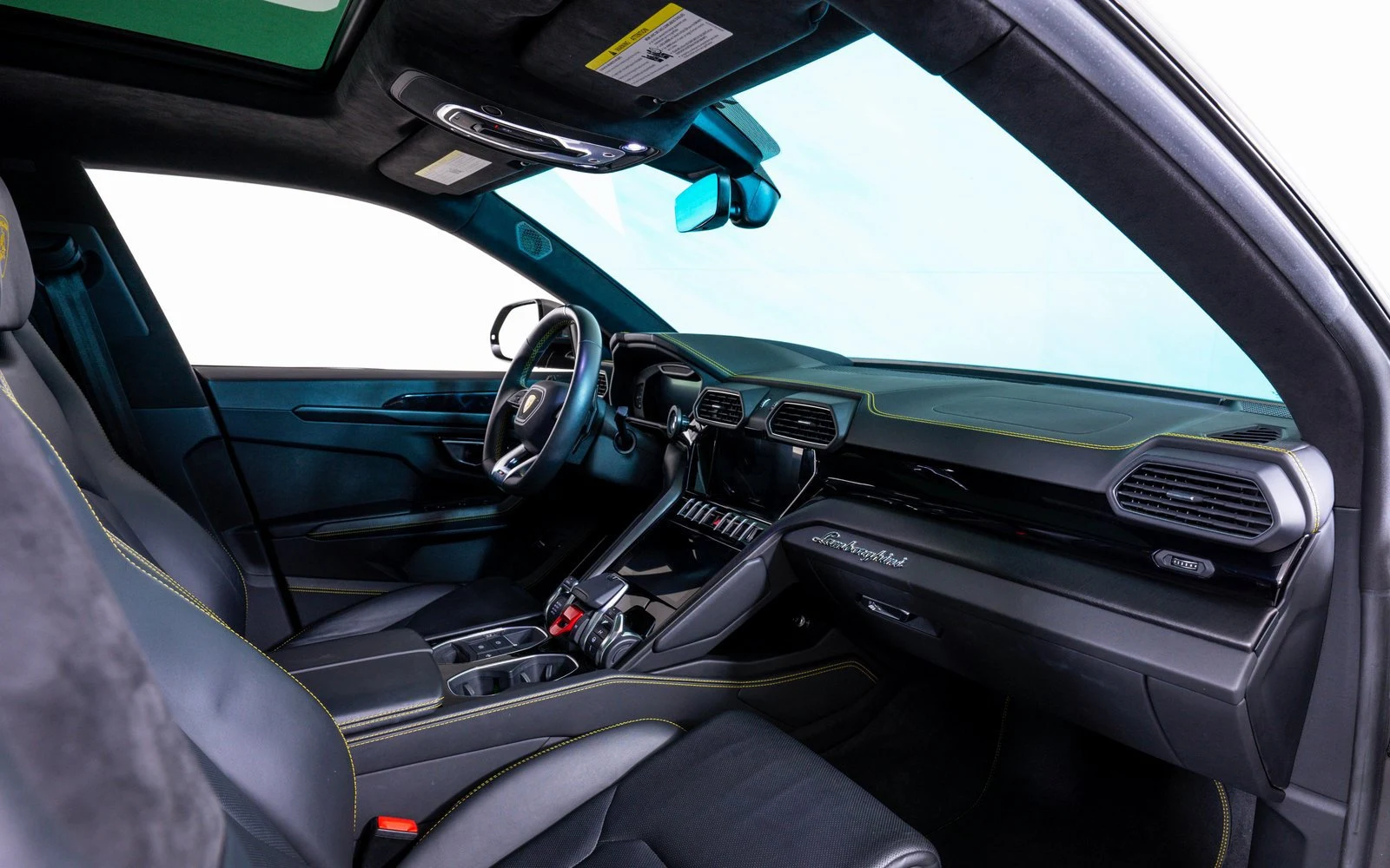 2021 Lamborghini Urus, 17/21