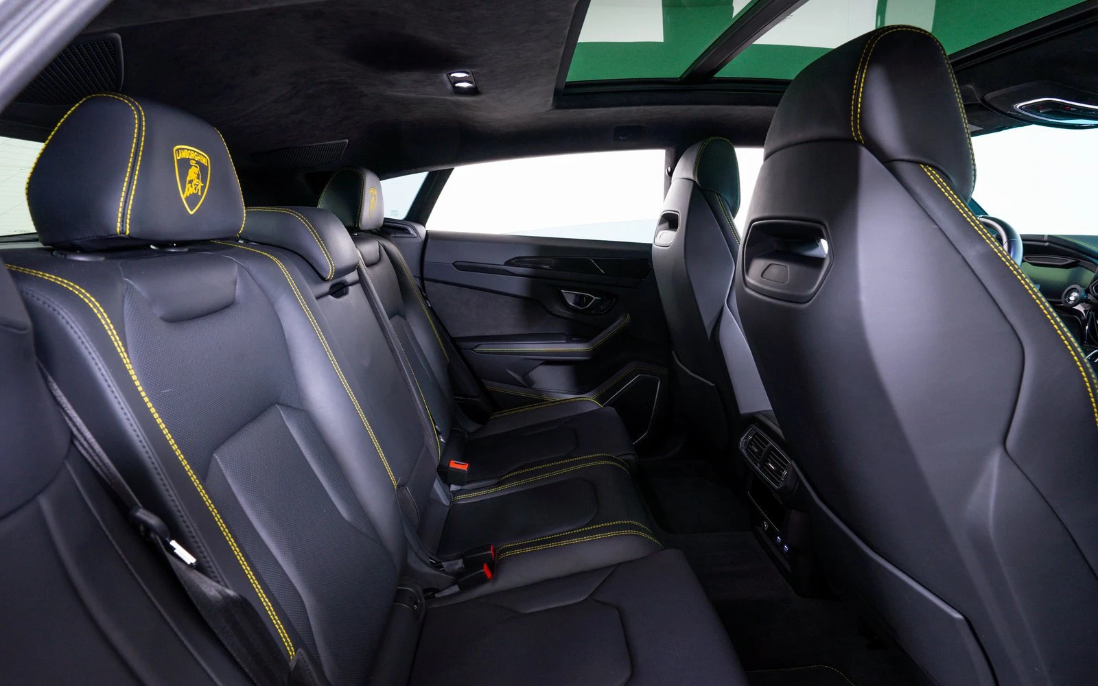 2021 Lamborghini Urus, 18/21