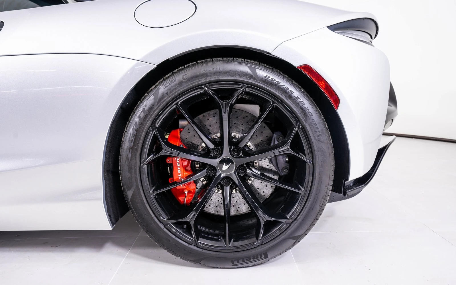 2023 McLaren Artura TechLux, 13/20