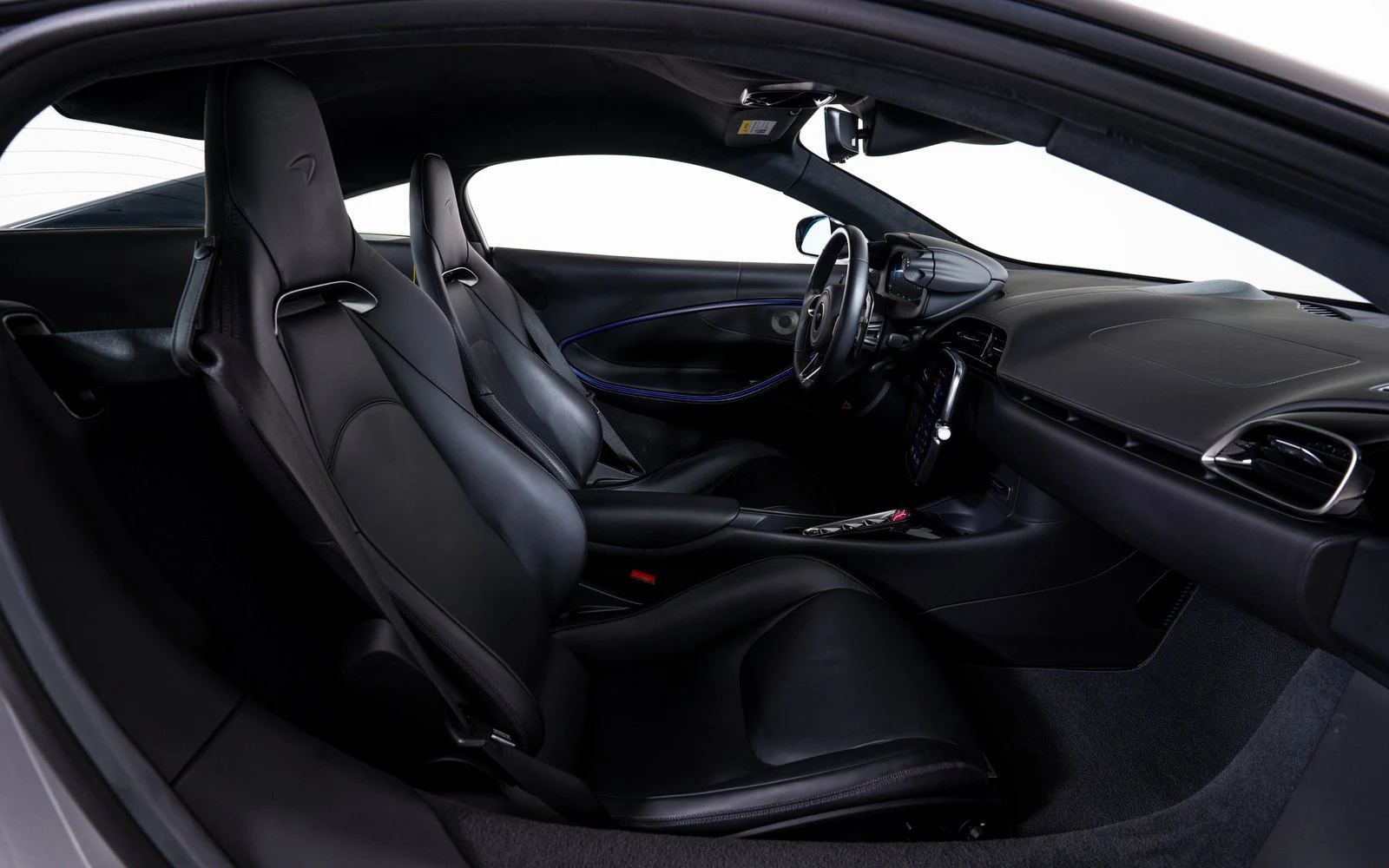 2023 McLaren Artura TechLux, 18/20