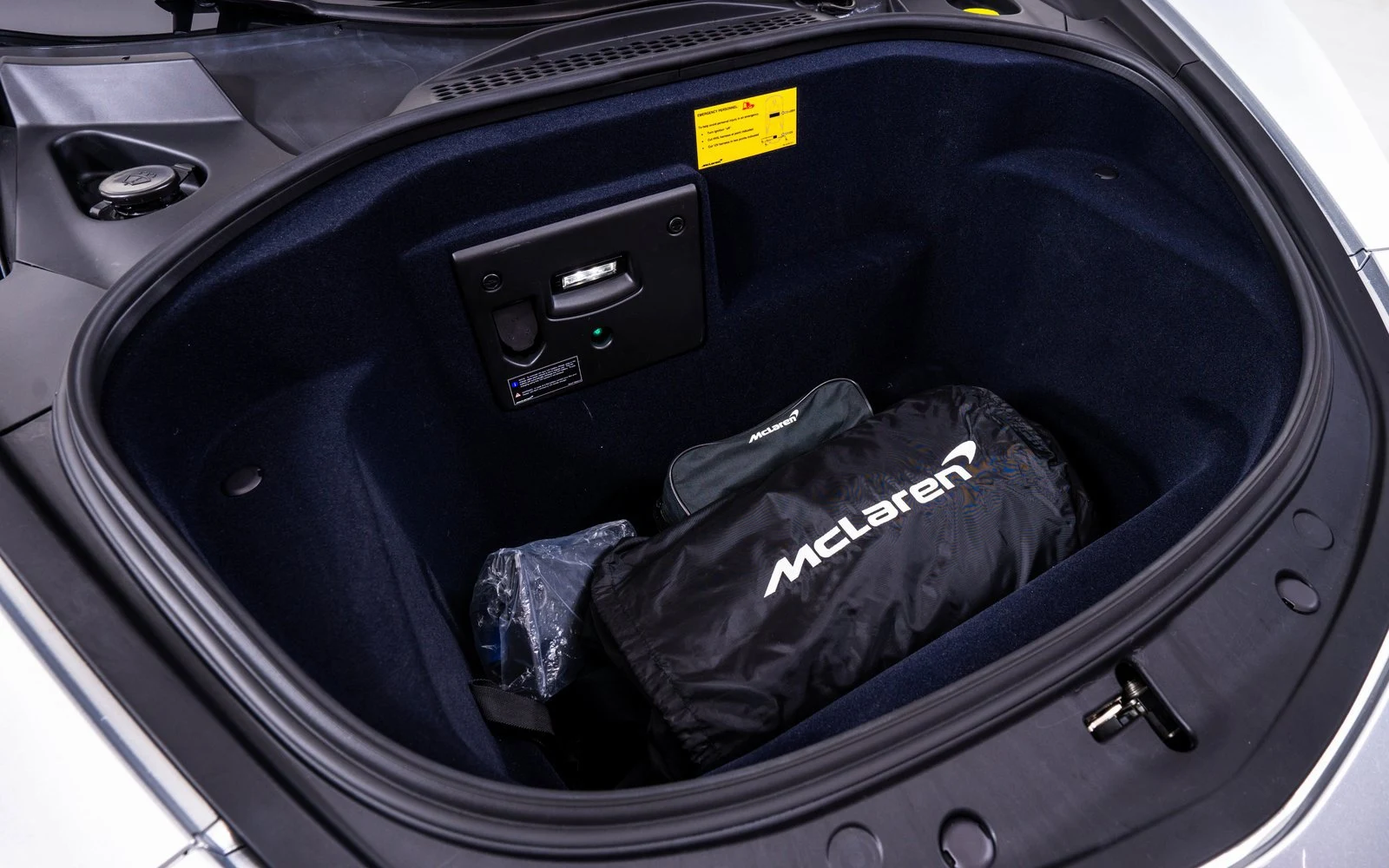 2023 McLaren Artura TechLux, 20/20