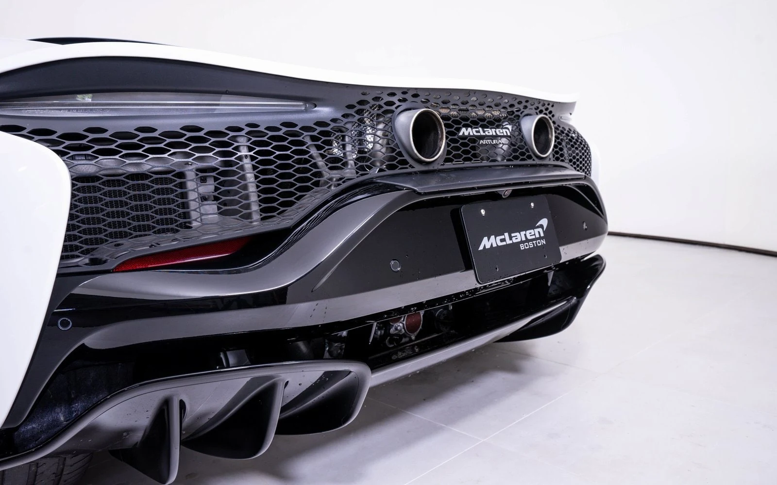 2023 McLaren Artura TechLux, 11/20