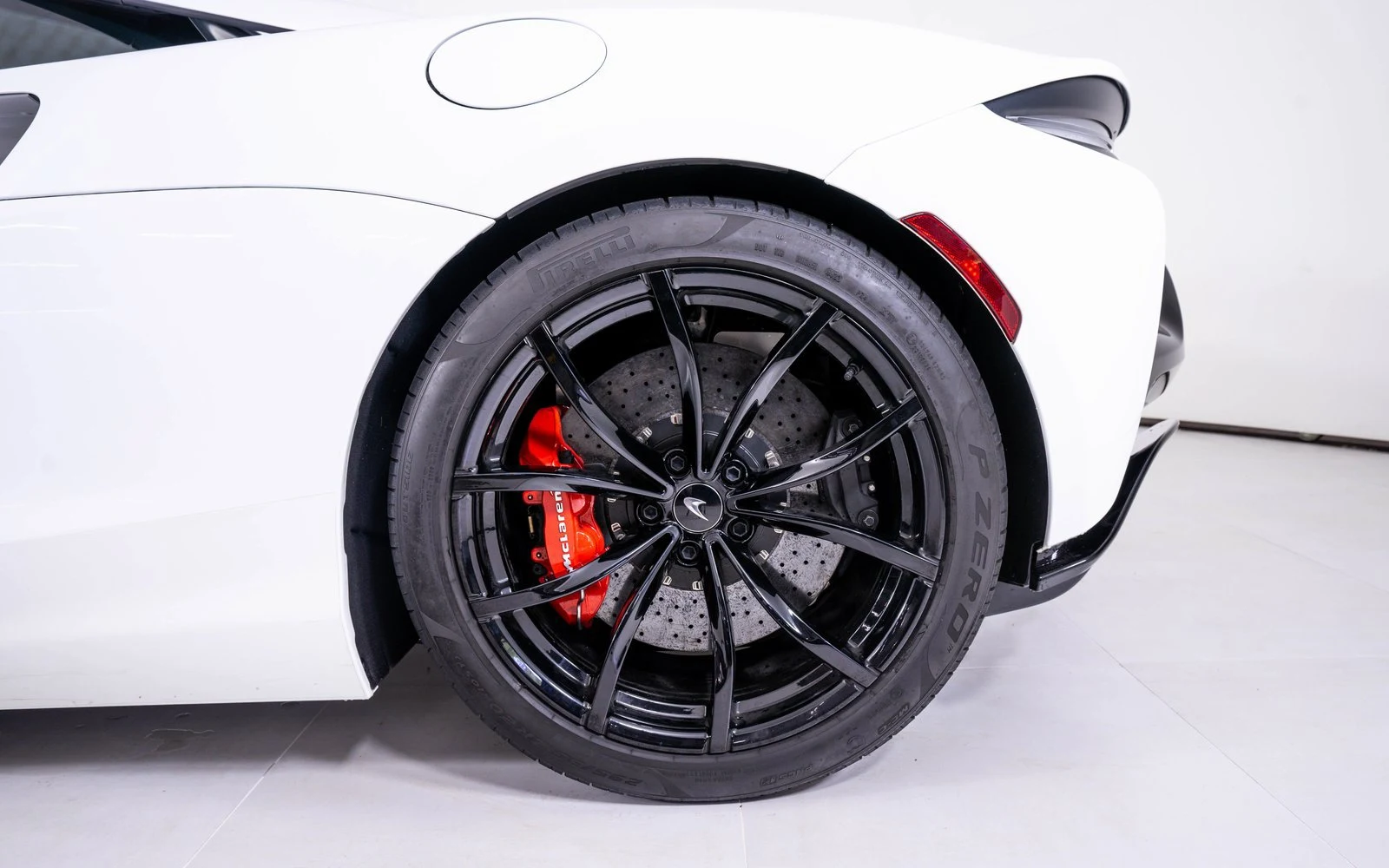 2023 McLaren Artura TechLux, 13/20