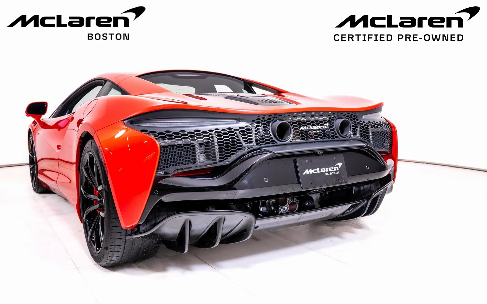 2024 McLaren Artura, 10/20