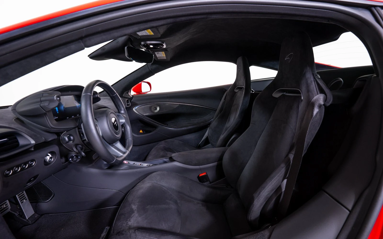 2024 McLaren Artura, 17/20
