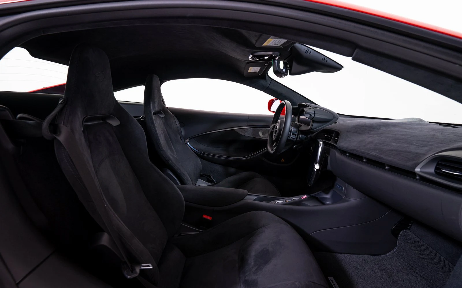 2024 McLaren Artura, 18/20