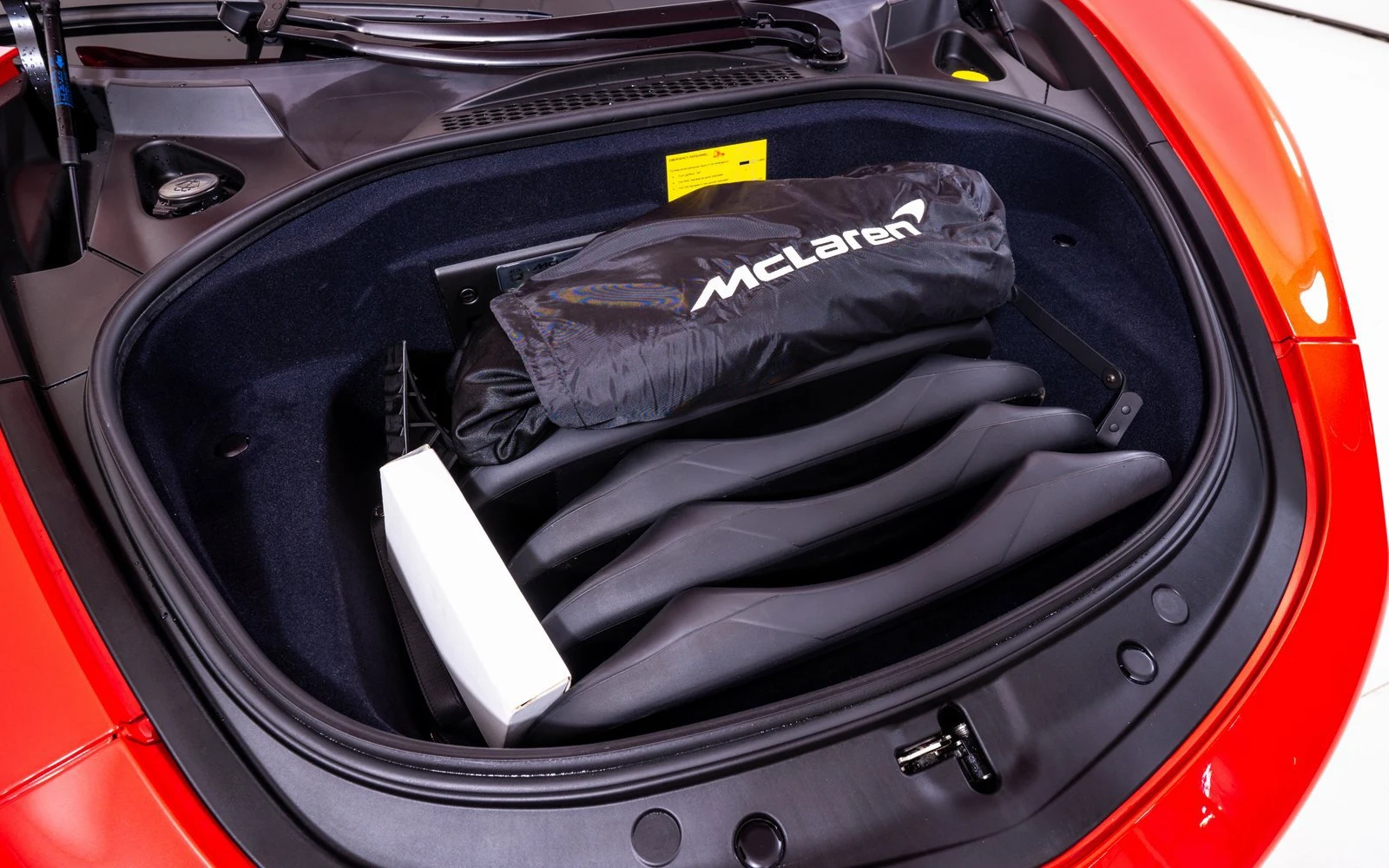 2024 McLaren Artura, 20/20