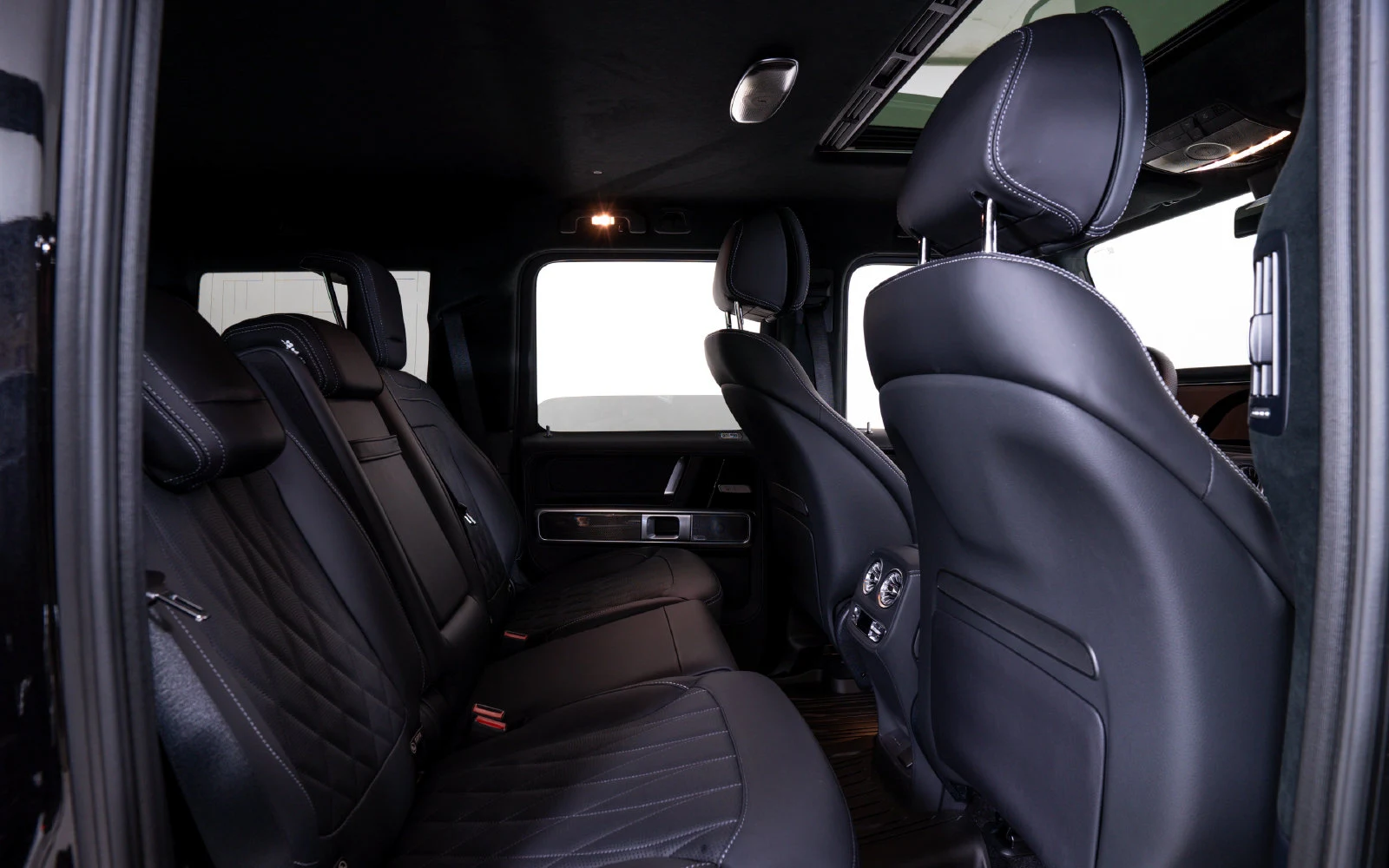 2025 Mercedes-Benz AMG G 63 (W465), 18/20