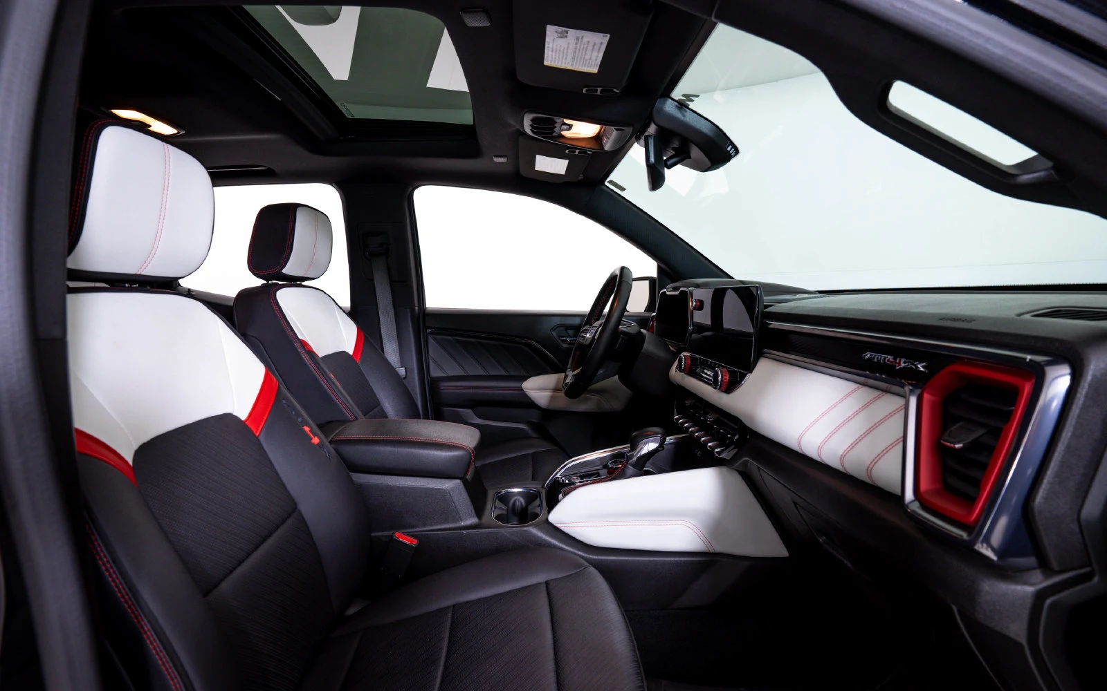 2023 GMC Canyon AT4X, 18/22