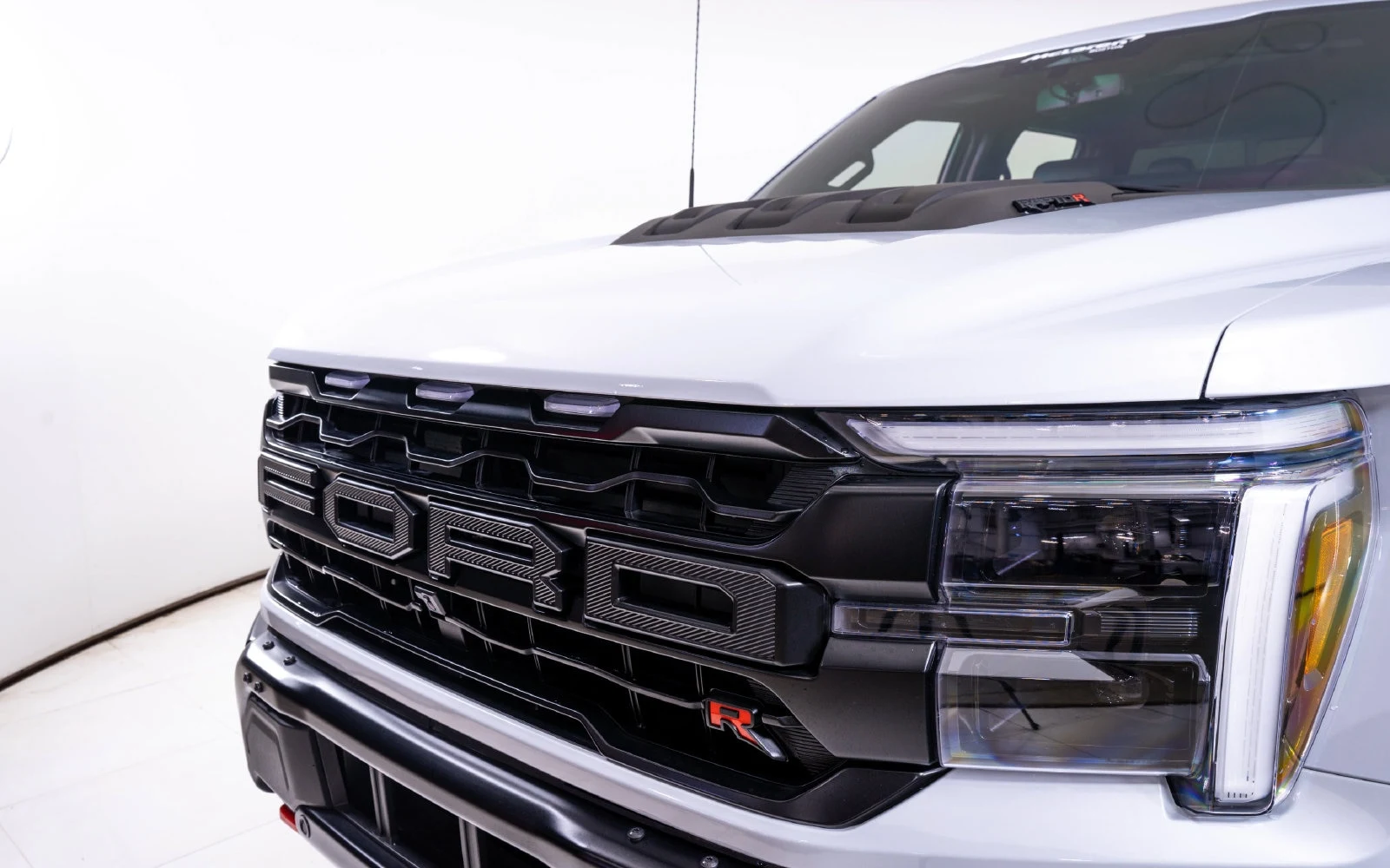 2025 Ford F-150 Raptor R, 9/21