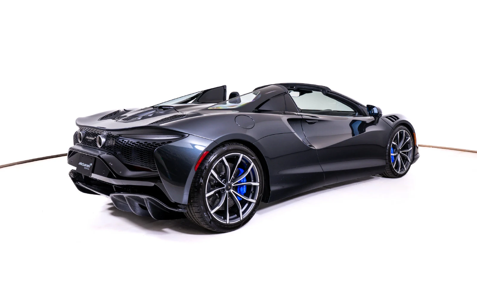 2027 McLaren Artura Spider, 8/26