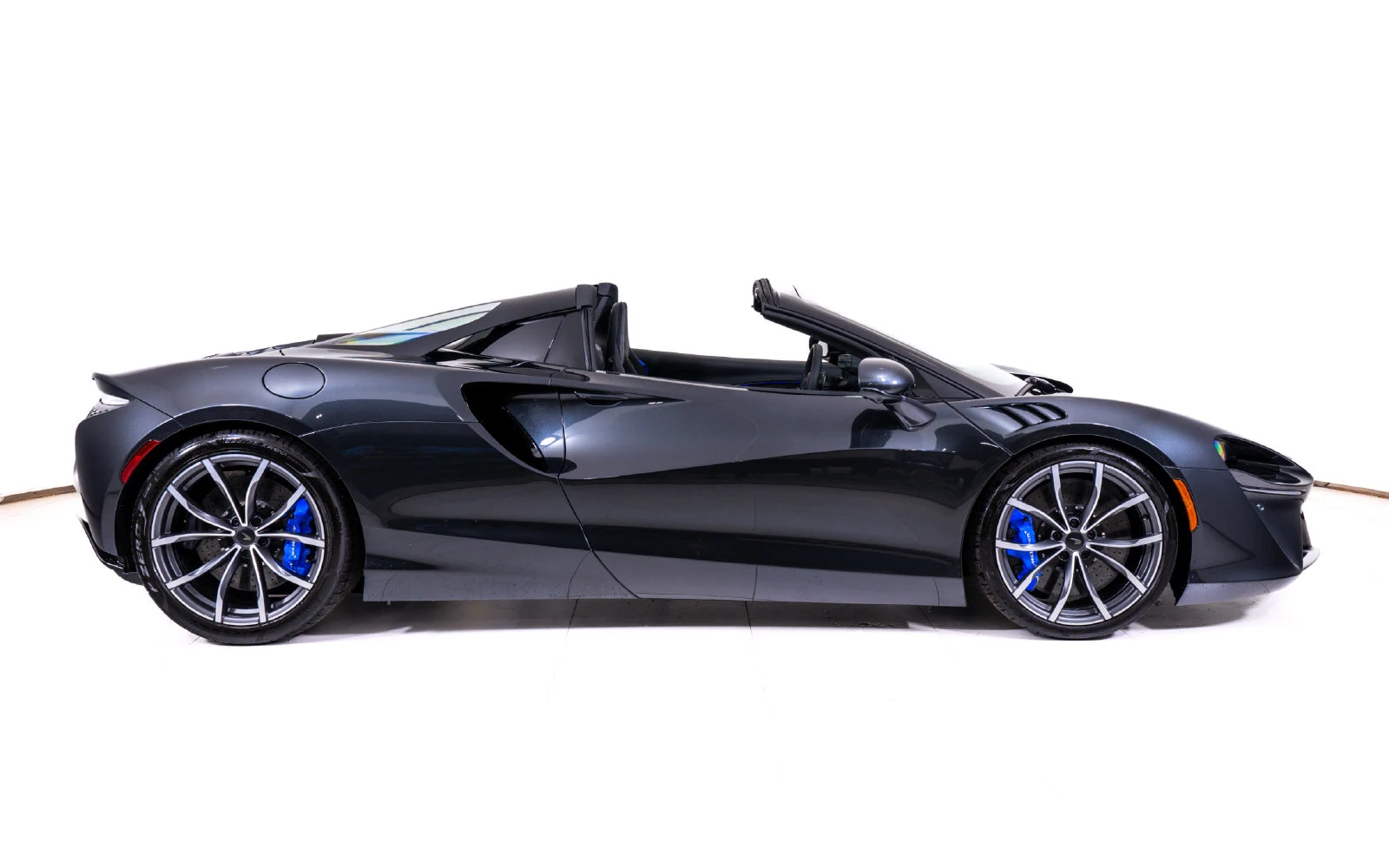 2027 McLaren Artura Spider, 9/26