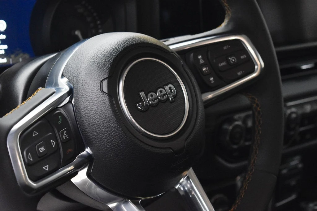2024 Jeep Wrangler Sahara 4xe interior, Black