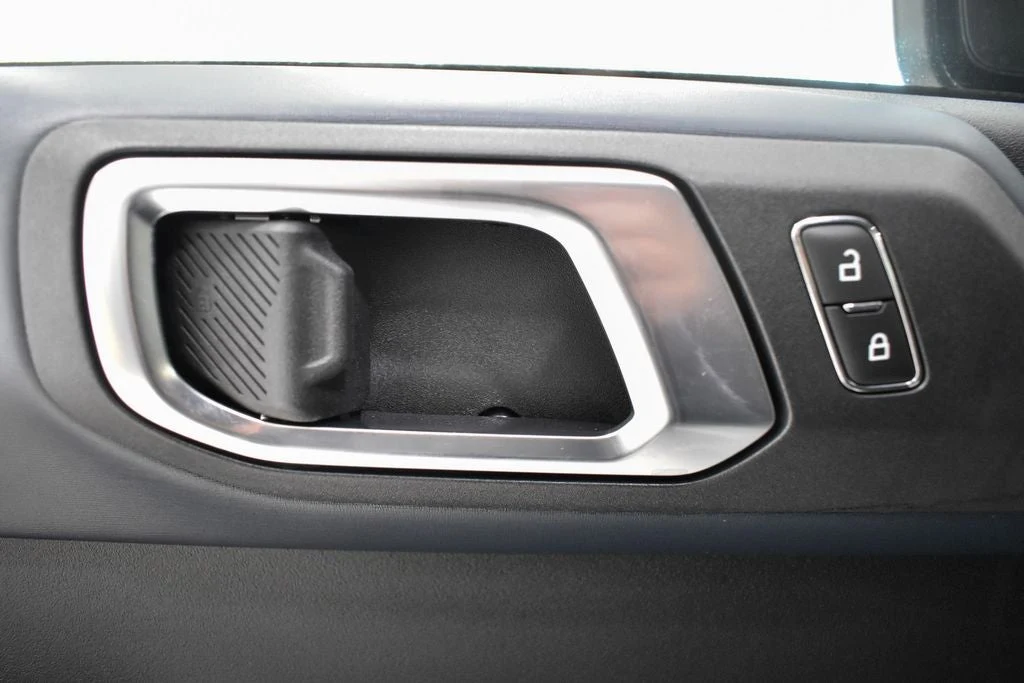 2023 Ford Bronco Outer Banks interior, door panel, Dark Space Gray