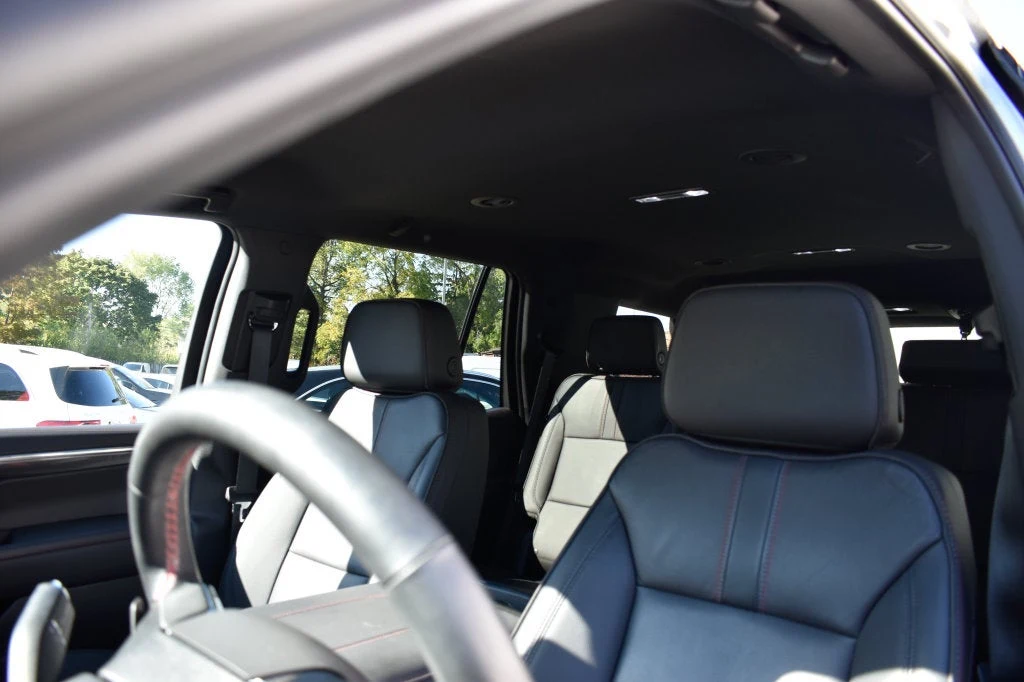 2025 Chevrolet Tahoe RST interior, seats, Jet Black/Victory Red