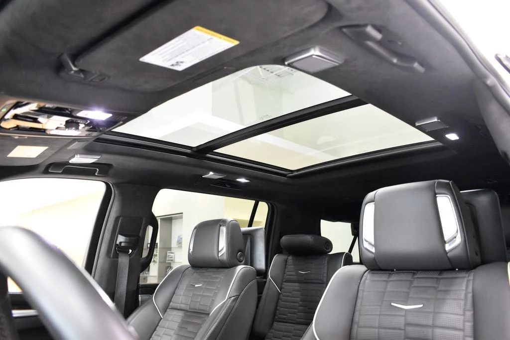 2025 Cadillac Escalade ESV Sport Platinum interior, seats, Jet Black
