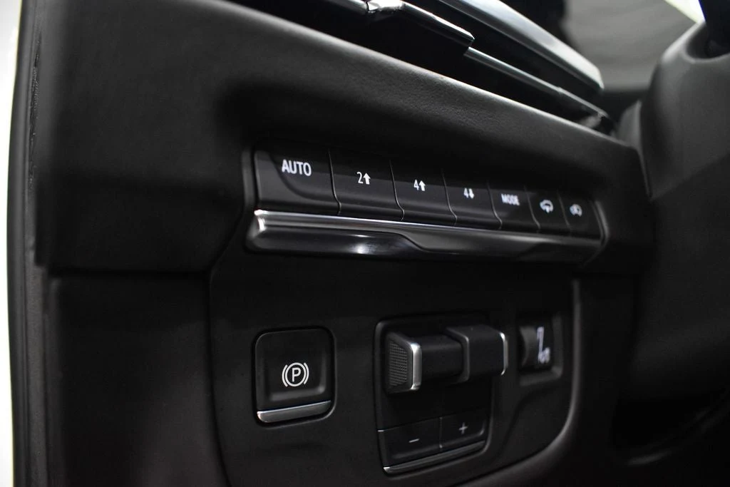 2025 Cadillac Escalade ESV Sport Platinum interior, center console, Jet Black