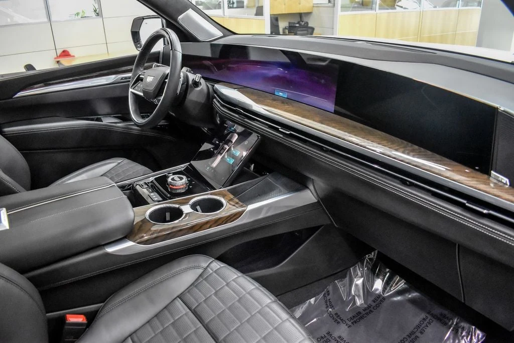 2025 Cadillac Escalade ESV Sport Platinum interior, Jet Black