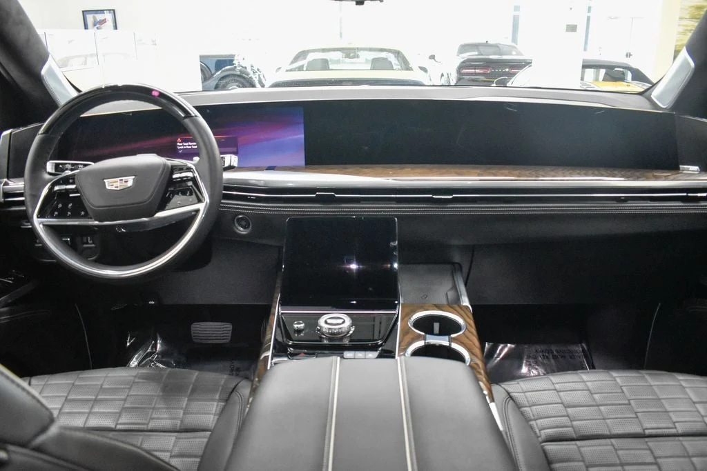 2025 Cadillac Escalade ESV Sport Platinum interior, Jet Black