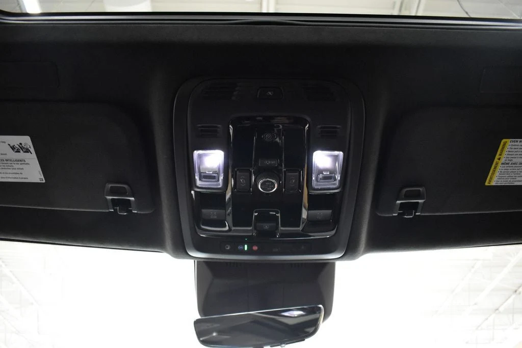 2025 Cadillac Escalade ESV Sport Platinum interior, door panel, Jet Black