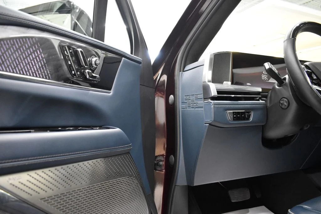 2025 Cadillac Escalade IQ Luxury 2 interior, door panel, Harbor Blue