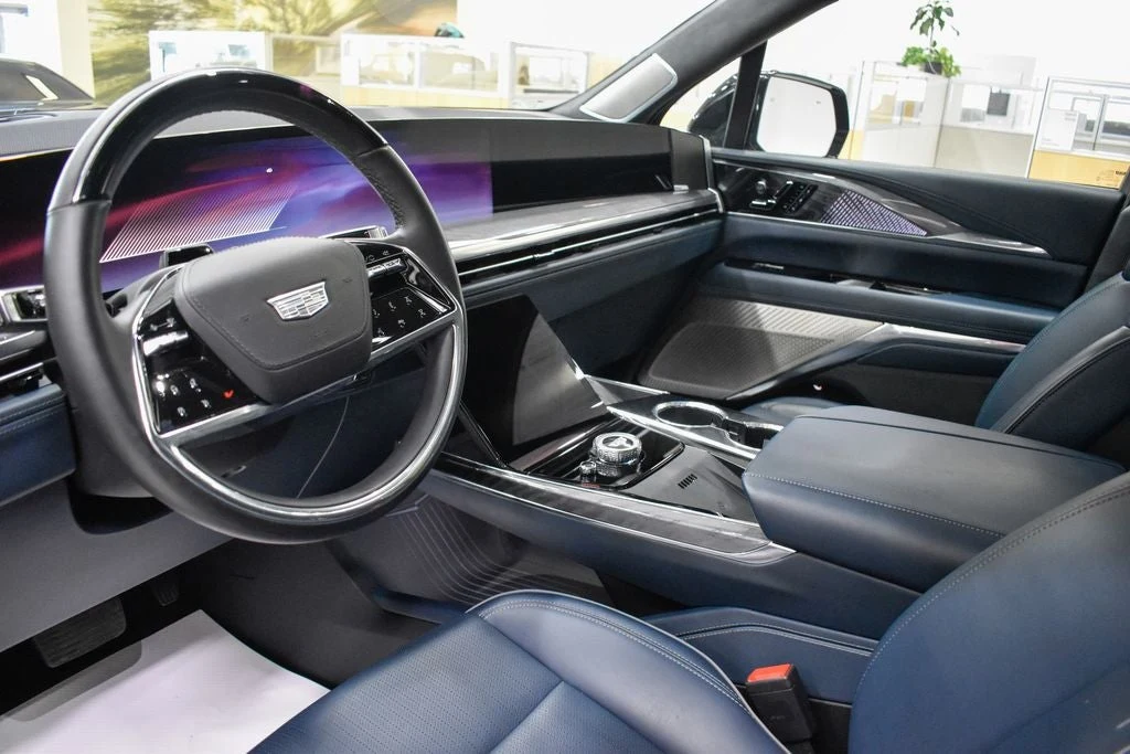 2025 Cadillac Escalade IQ Luxury 2 interior, Harbor Blue