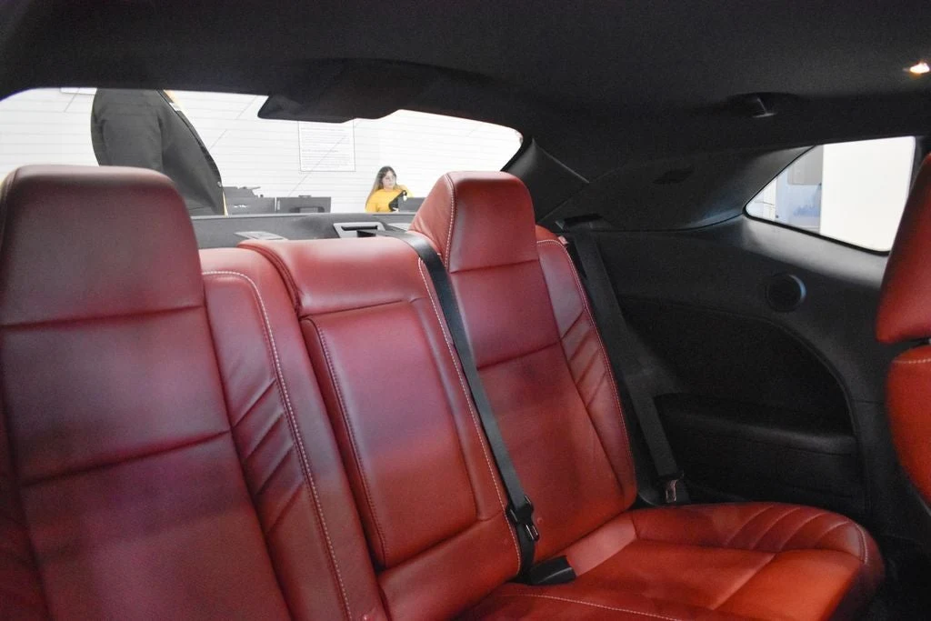 2018 Dodge Challenger SRT Demon interior, seats, Demonic Red/Black