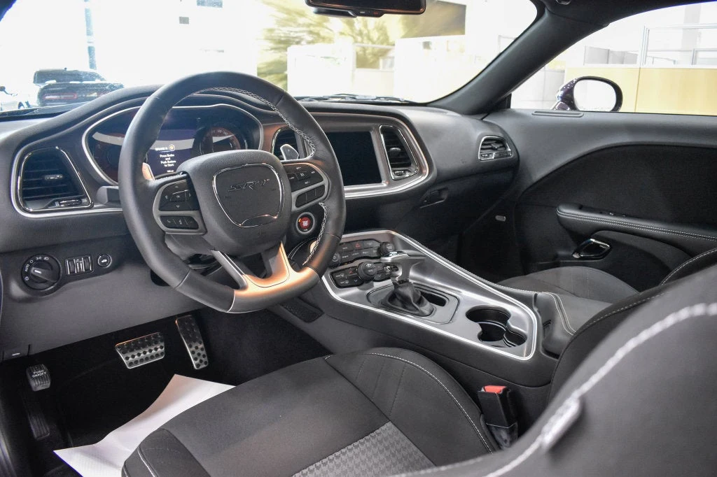 2022 Dodge Challenger SRT Super Stock interior, Black