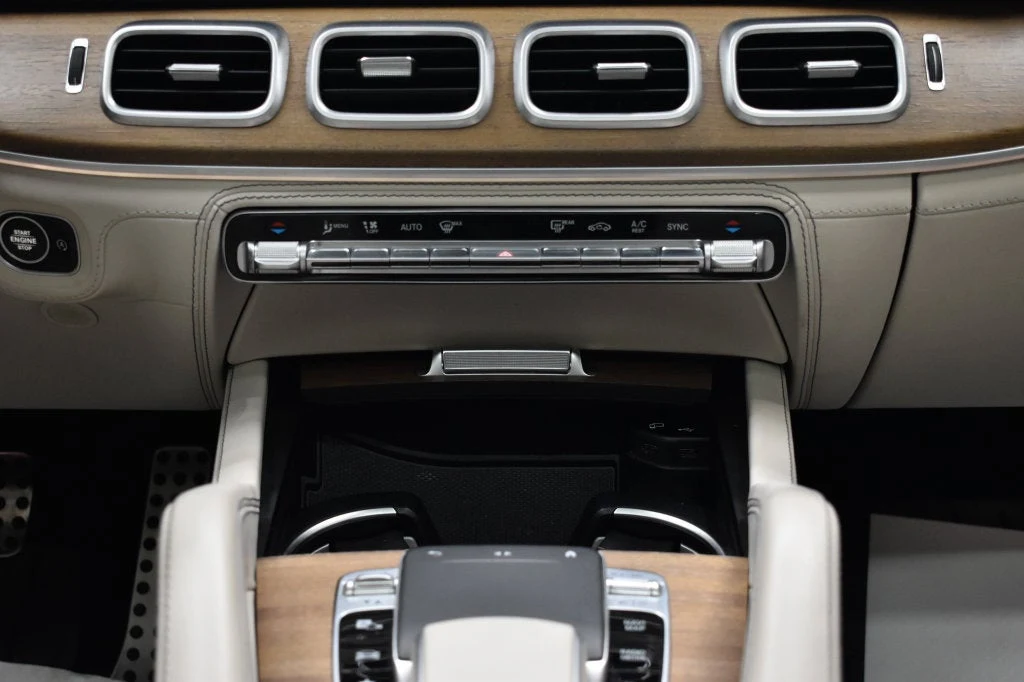 2022 Mercedes-AMG GLE 53 4MATIC+ interior, Macchiato Beige