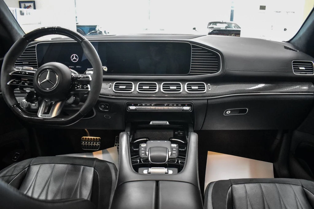 2024 Mercedes-AMG GLE 63 S 4MATIC+ Coupe interior, dashboard, Black