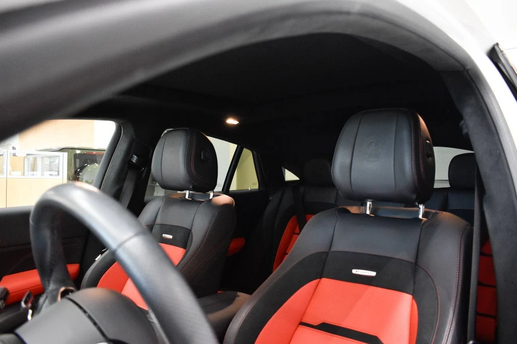2025 Mercedes-AMG GLE 63 S 4MATIC+ Coupe interior, seats, Classic Red/Black