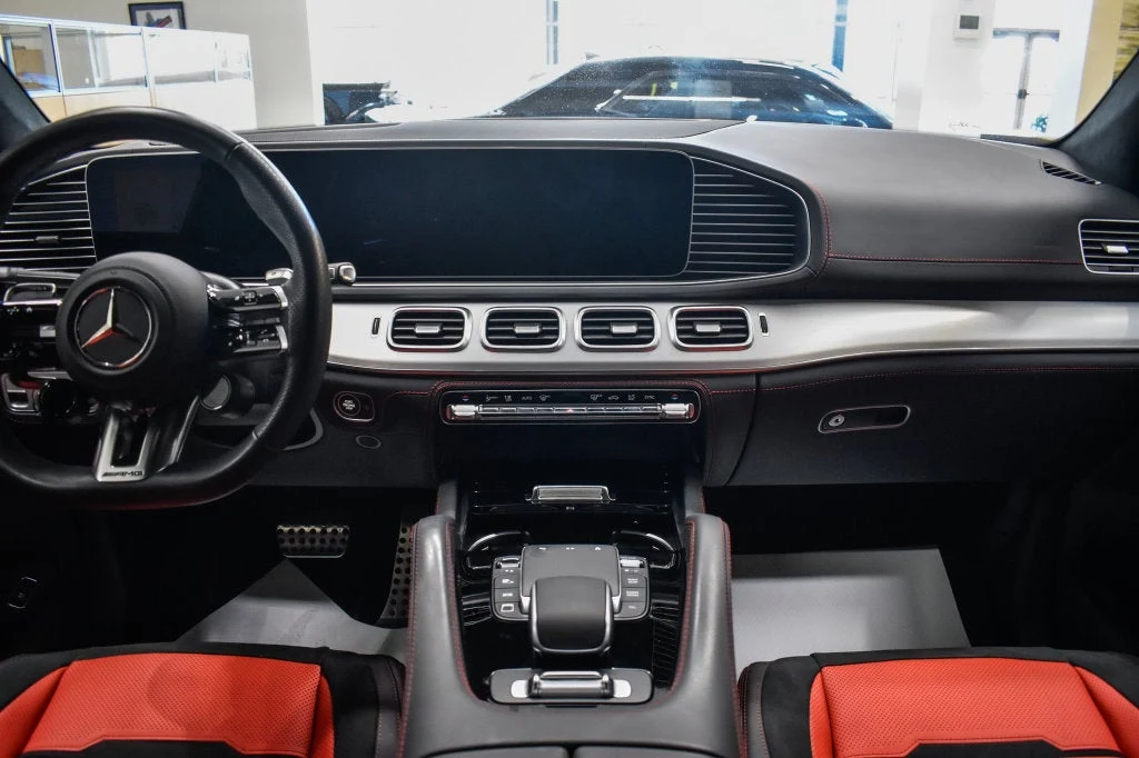2025 Mercedes-AMG GLE 63 S 4MATIC+ Coupe interior, Classic Red/Black