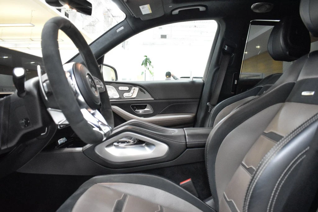 2022 Mercedes-AMG GLS 63 4MATIC+ for sale, photo 3 of 30