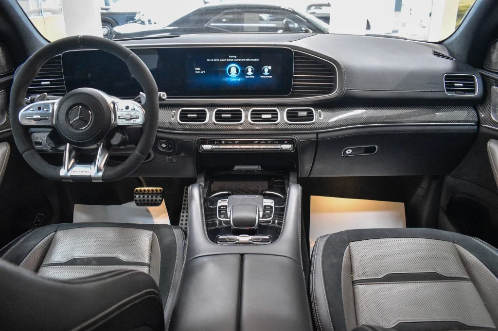 2022 Mercedes-AMG GLS 63 4MATIC+ interior, dashboard, Tartufo Brown/Black