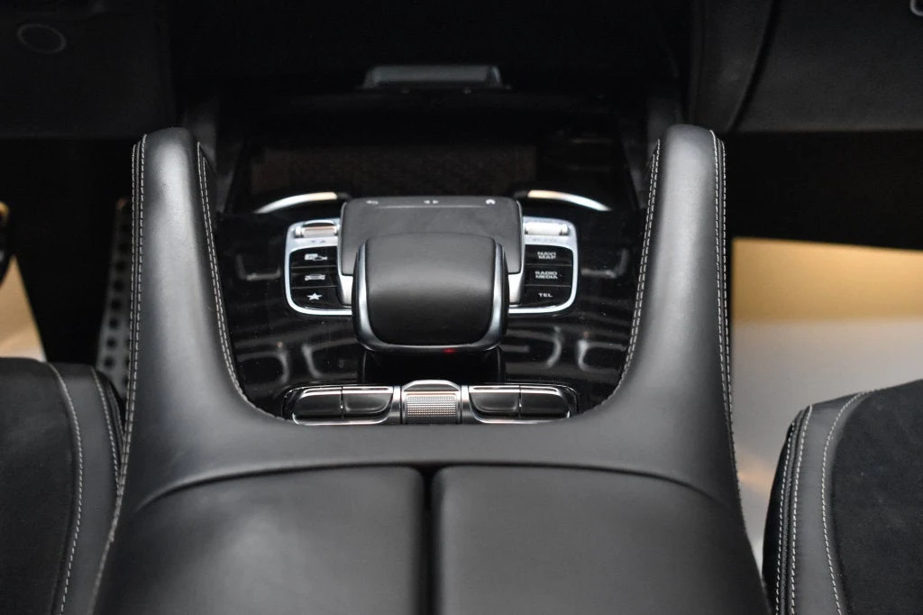 2022 Mercedes-AMG GLS 63 4MATIC+ interior, Tartufo Brown/Black