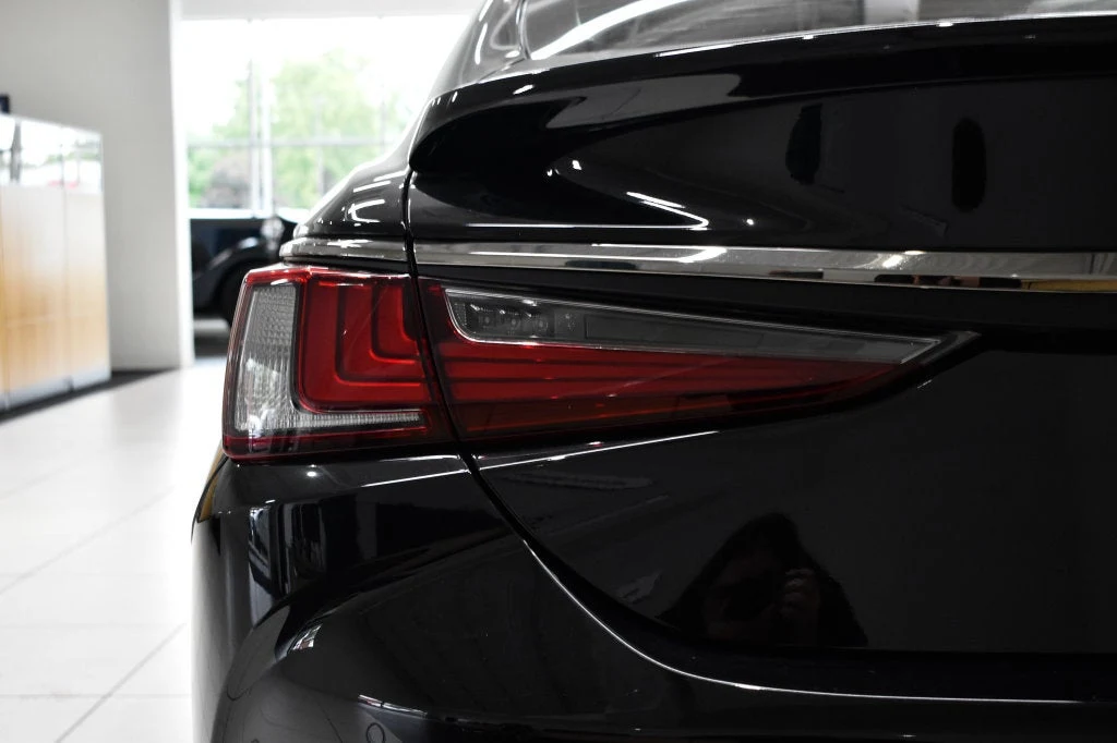 2025 Lexus ES 350 for sale, exterior, Black